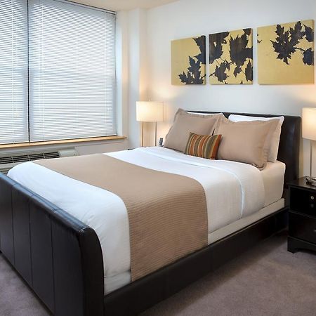Grove Pointe - A Premier Furnished Apartment Jersey City Oda fotoğraf
