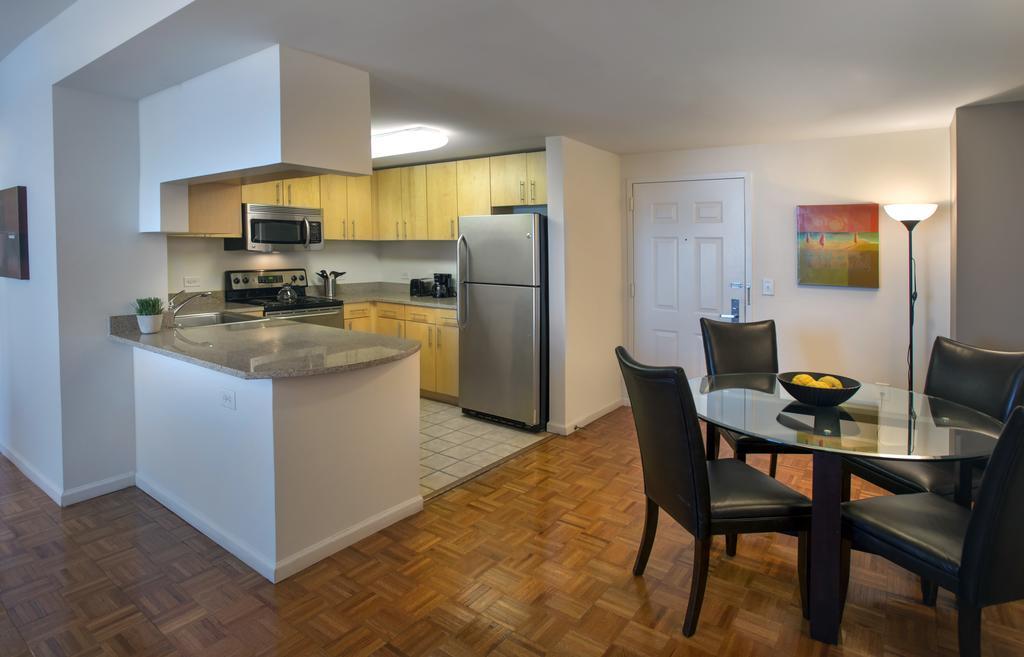 Grove Pointe - A Premier Furnished Apartment Jersey City Oda fotoğraf
